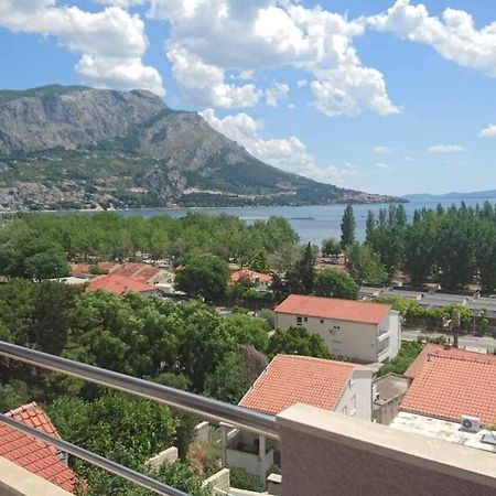 Apartment Rene Omiš Zewnętrze zdjęcie
