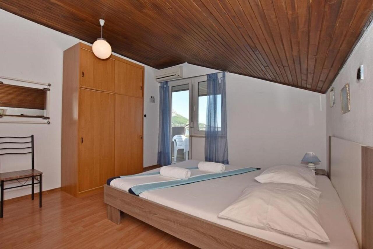 Apartment Rene Omiš Zewnętrze zdjęcie