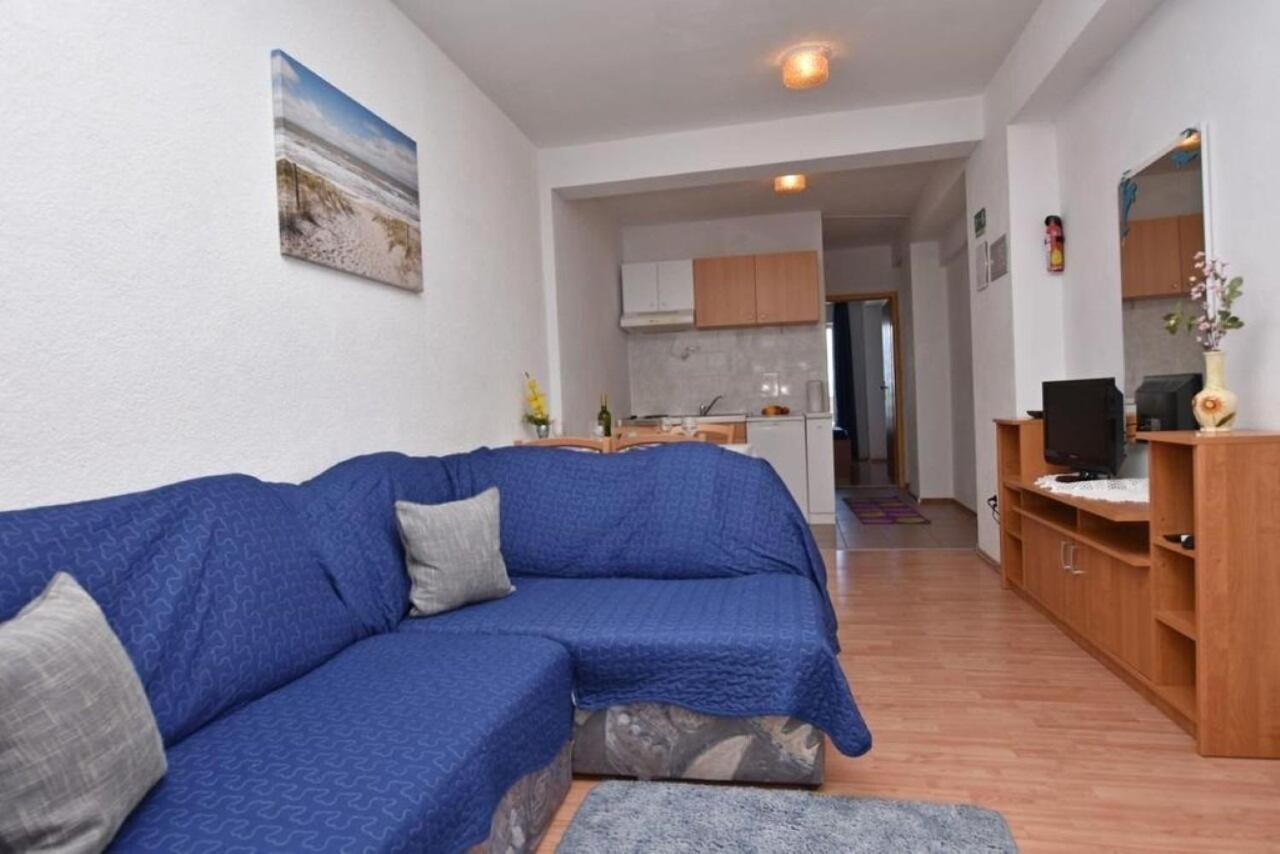 Apartment Rene Omiš Zewnętrze zdjęcie
